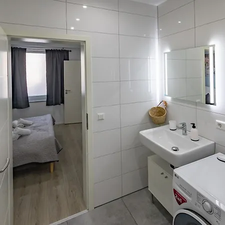 Hannibal - Design-apartment Rose 7, Parkplatz, Küche, Highspeed-wlan * Wolfsburg