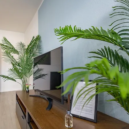 Hannibal - Design-apartment Rose 7, Parkplatz, Küche, Highspeed-wlan Apartment Wolfsburg
