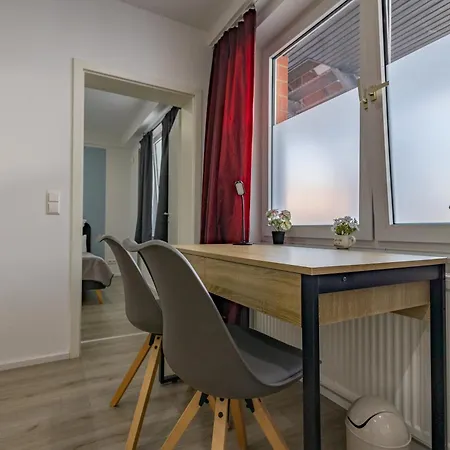 Apartment Hannibal - Design-apartment Rose 7, Parkplatz, Küche, Highspeed-wlan *